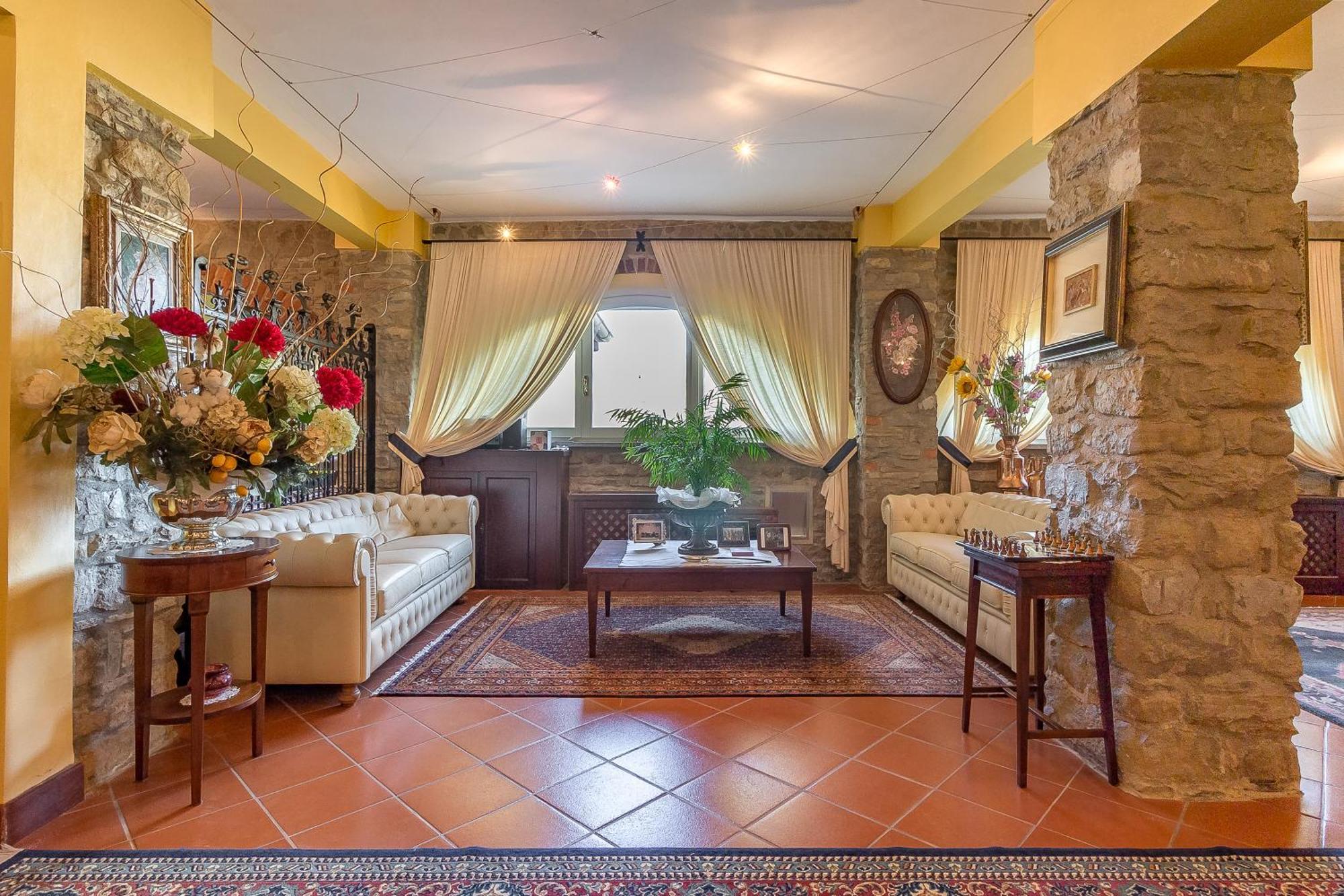 Tenuta Pian D'Attesio - Agriturismo Castelletto Soprano ภายนอก รูปภาพ