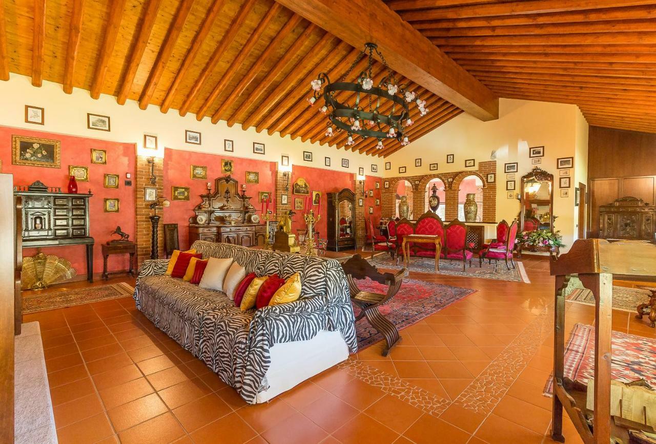 Tenuta Pian D'Attesio - Agriturismo Castelletto Soprano ภายนอก รูปภาพ