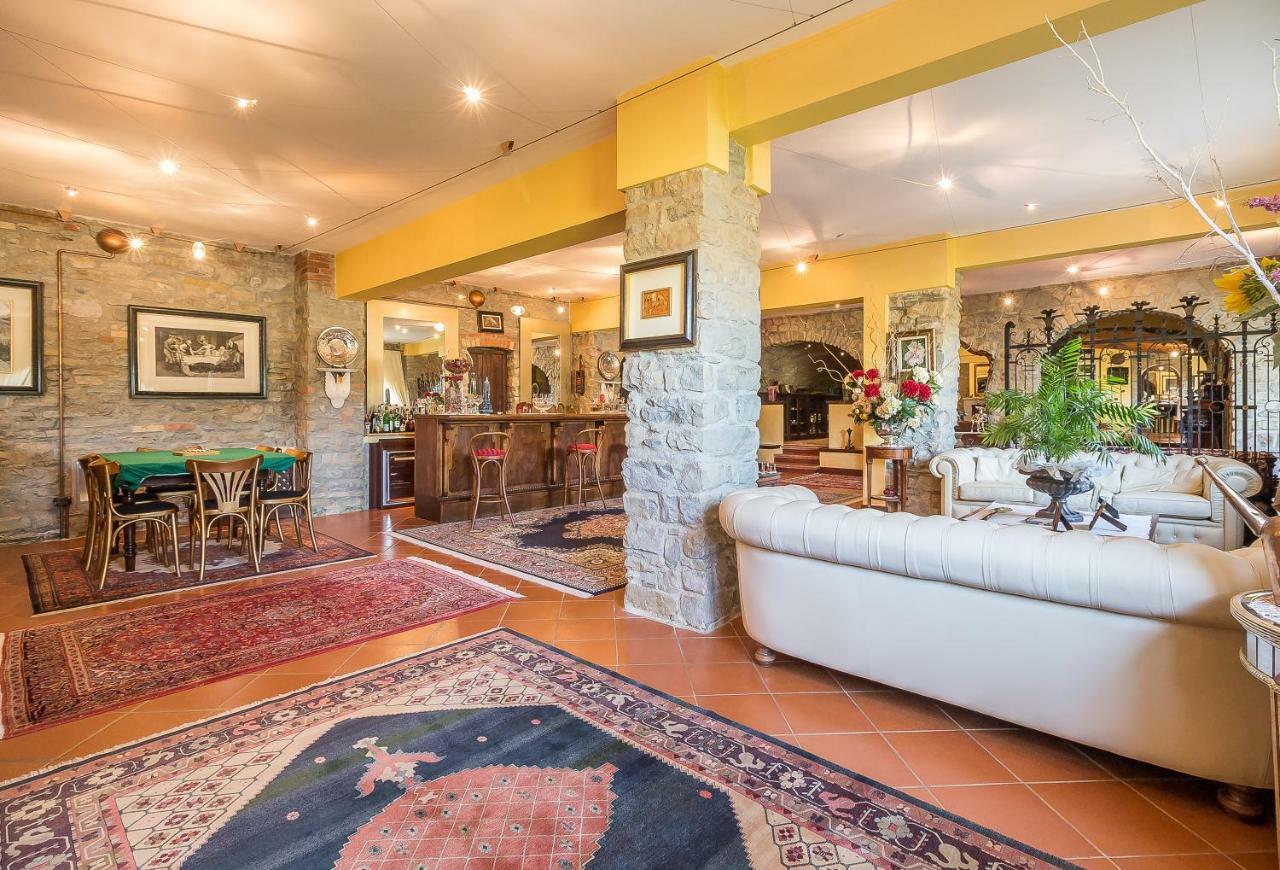 Tenuta Pian D'Attesio - Agriturismo Castelletto Soprano ภายนอก รูปภาพ