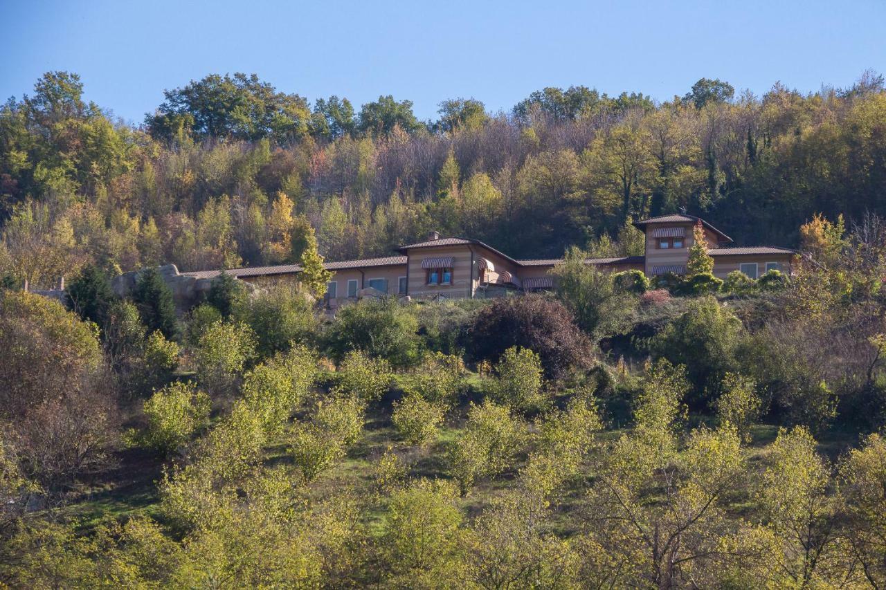 Tenuta Pian D'Attesio - Agriturismo Castelletto Soprano ภายนอก รูปภาพ