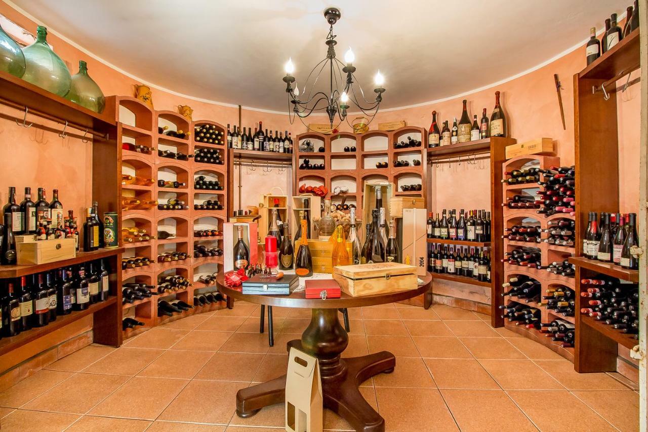Tenuta Pian D'Attesio - Agriturismo Castelletto Soprano ภายนอก รูปภาพ