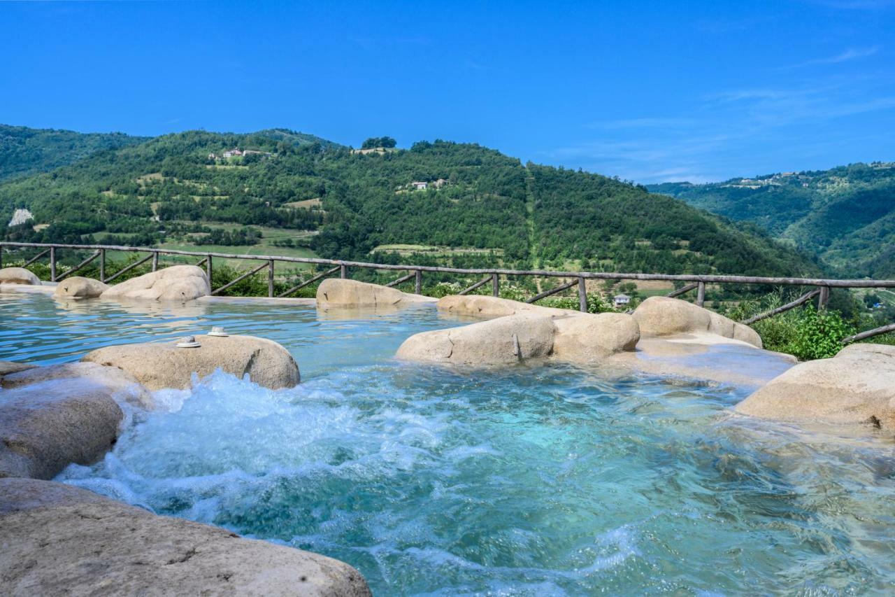 Tenuta Pian D'Attesio - Agriturismo Castelletto Soprano ภายนอก รูปภาพ